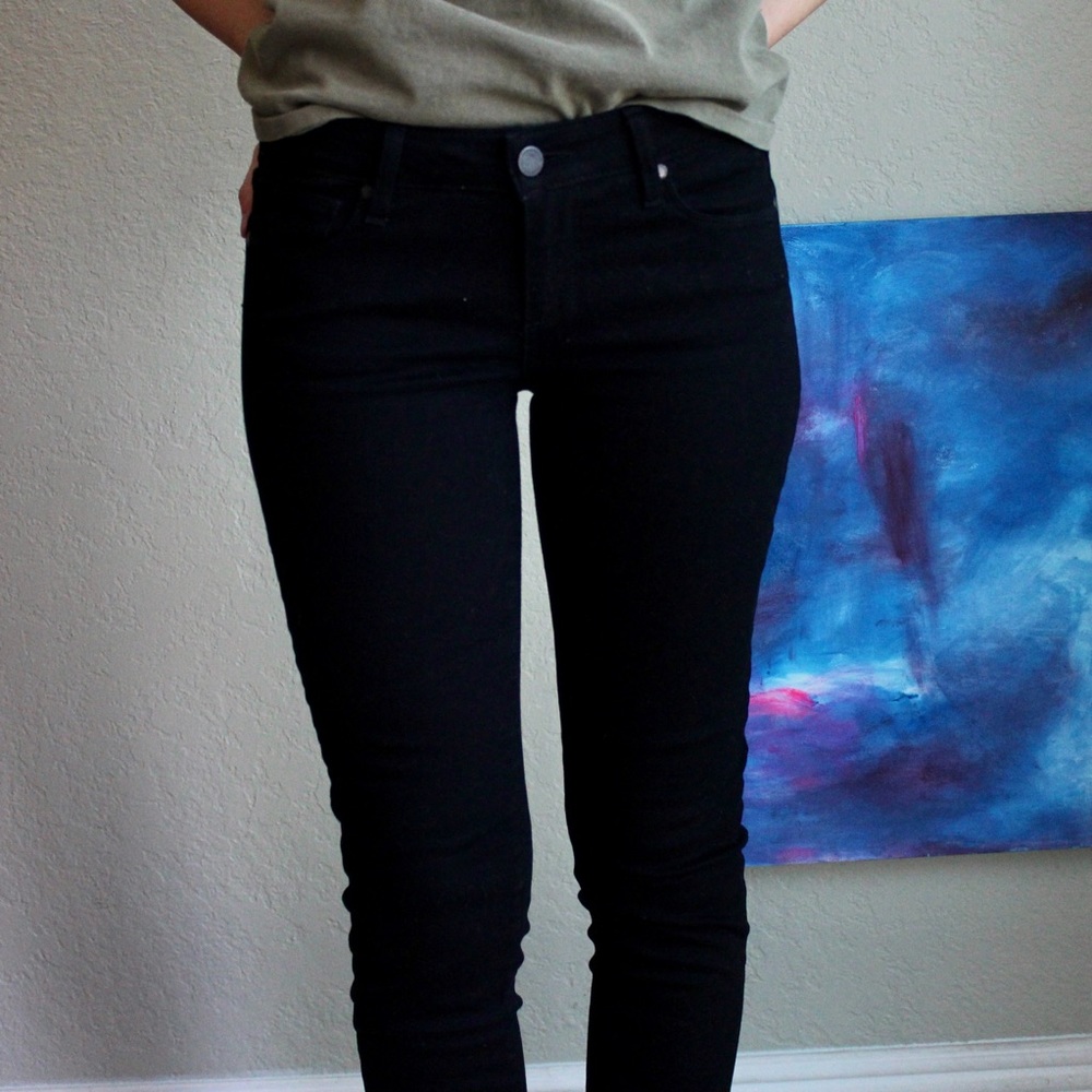 PAIGE Skyline Ankle Peg Jean